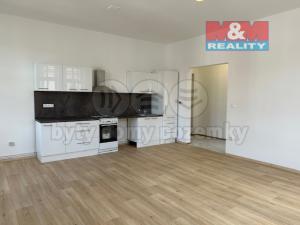 Pronájem bytu 2+kk, Český Těšín, Odboje, 64 m2