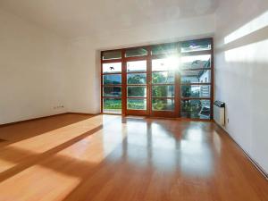 Pronájem rodinného domu, Praha - Libuš, Nad šejdrem, 252 m2
