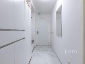 Pronájem bytu 2+1, Uherské Hradiště, Štefánikova, 52 m2