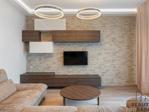 Pronájem bytu 4+kk, Praha - Vysočany, Svatošových, 130 m2