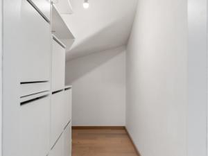 Pronájem bytu 4+kk, Praha - Vysočany, Svatošových, 130 m2