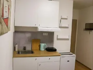 Pronájem bytu 1+kk, Praha - Háje, Hviezdoslavova, 18 m2