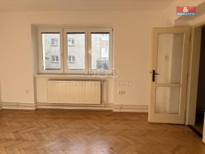 Pronájem bytu 2+1, Pardubice, Dašická, 60 m2