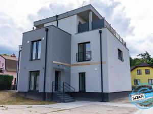 Prodej bytu 3+kk, Ostrava, U Lesa, 98 m2