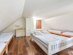 Prodej rodinného domu, Sobotín, 210 m2