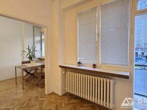 Pronájem bytu 1+kk, Praha - Bubeneč, Terronská, 45 m2