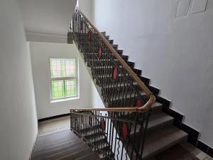 Pronájem kanceláře, Hradec Králové, Gočárova třída, 21 m2