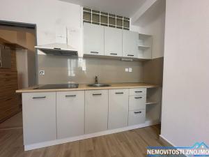 Pronájem bytu 2+kk, Znojmo, nám. Kpt. Otm. Chlupa, 42 m2
