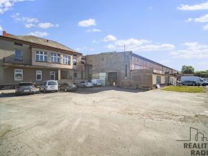 Pronájem výrobních prostor, Pardubice, S. K. Neumanna, 170 m2