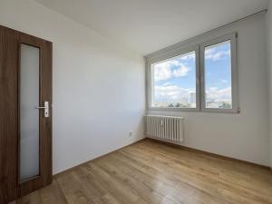 Pronájem bytu 4+kk, Kladno - Kročehlavy, Na růžovém poli, 71 m2