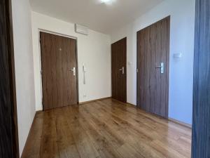 Pronájem bytu 4+kk, Kladno - Kročehlavy, Na růžovém poli, 71 m2