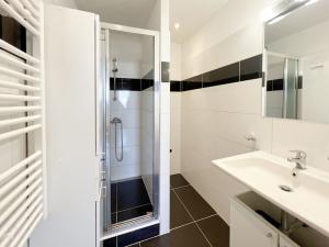Pronájem bytu 4+kk, Kladno - Kročehlavy, Na růžovém poli, 71 m2