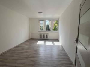 Prodej bytu 2+1, Opava, Antonína Sovy, 60 m2