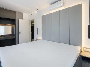 Pronájem bytu 3+kk, Praha - Vinohrady, Perucká, 120 m2