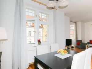 Pronájem bytu 2+kk, Praha - Vinohrady, Na Kozačce, 60 m2