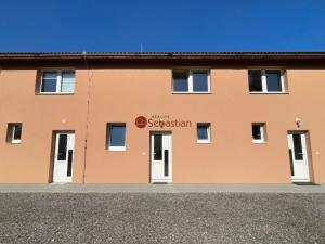 Pronájem bytu 3+kk, Chyjice, 74 m2