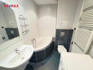 Pronájem bytu 2+kk, Praha - Suchdol, Holubí, 40 m2