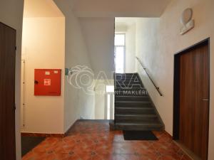 Pronájem bytu 3+1, Praha - Nusle, Čestmírova, 80 m2