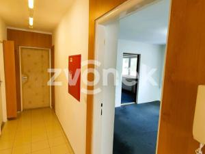 Pronájem kanceláře, Zlín, 90 m2