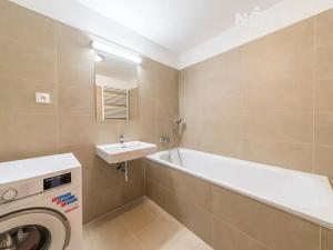 Prodej bytu 1+kk, Ostrava, náměstí Biskupa Bruna, 44 m2