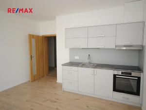Pronájem bytu 1+kk, Uhlířské Janovice, Hrnčířská, 42 m2