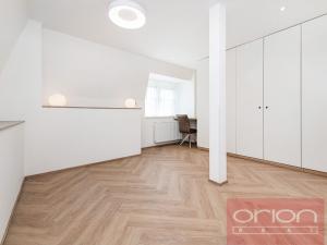 Pronájem bytu 3+1, Praha - Dejvice, Na viničních horách, 120 m2