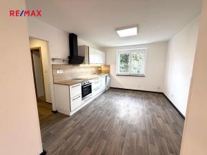 Pronájem bytu 2+kk, Slaný, Brožovského, 49 m2