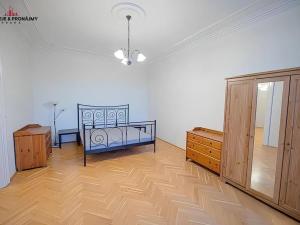 Prodej bytu 1+kk, Praha - Karlín, Křižíkova, 32 m2