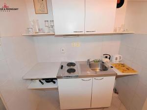 Prodej bytu 1+kk, Praha - Karlín, Křižíkova, 32 m2