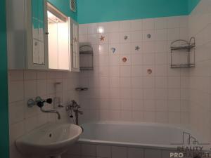 Pronájem bytu 1+1, Hodonín, Národní třída, 36 m2