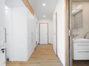 Prodej bytu 3+1, Brno, Okrouhlá, 66 m2