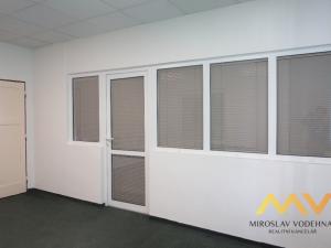 Pronájem kanceláře, Hradec Králové - Slezské Předměstí, Bieblova, 35 m2