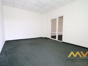 Pronájem kanceláře, Hradec Králové - Slezské Předměstí, Bieblova, 35 m2
