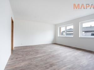 Prodej rodinného domu, Černovice, 279 m2