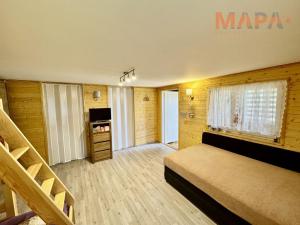 Prodej chaty, Jesenice, 30 m2