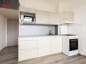 Prodej bytu 1+1, Brno - Řečkovice, Horácké náměstí, 47 m2