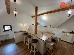 Prodej chalupy, Žacléř - Prkenný Důl, 160 m2