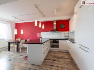 Prodej bytu 4+kk, Praha - Čakovice, Ke stadionu, 92 m2