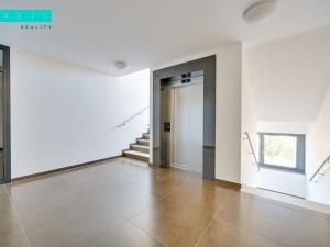 Pronájem bytu 2+kk, Olomouc - Nová Ulice, Třída Jiřího Pelikána, 74 m2