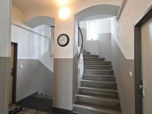 Prodej bytu 4+kk, Praha, Na hroudě, 90 m2
