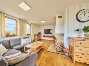 Prodej rodinného domu, Vlčice, 180 m2