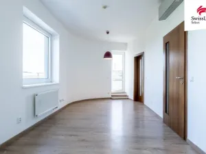 Pronájem bytu 4+kk, Praha - Kyje, Lednická, 116 m2