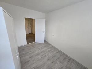 Pronájem bytu 2+kk, Most, Šeříková, 42 m2