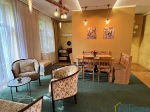 Pronájem bytu 3+1, Holice, Hradecká, 62 m2