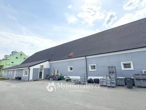 Prodej výrobních prostor, Tavíkovice, 2425 m2