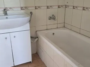 Prodej bytu 4+1, Ústí nad Labem - Mojžíř, Jindřicha Plachty, 99 m2