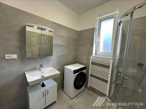 Pronájem bytu 2+kk, Zlín, 52 m2
