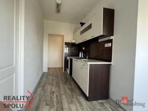 Pronájem bytu 2+1, Olomouc - Povel, kpt. Jaroše, 51 m2