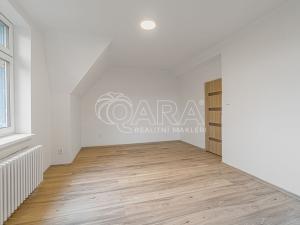 Pronájem bytu 1+1, Ostrava - Muglinov, Keramická, 37 m2