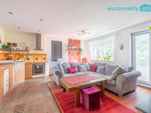 Prodej rodinného domu, Volfartice, 239 m2